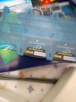 Cámara Olympus D-575 Zoom Digital