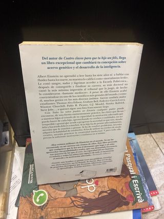 TODOS LOS NIÑOS PUEDEN SER EINSTEIN