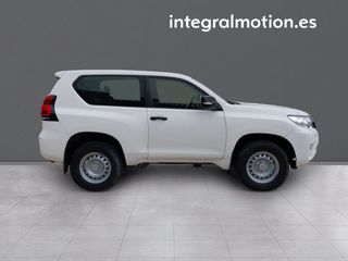 Toyota Land Cruiser 2.8 D-4D GX