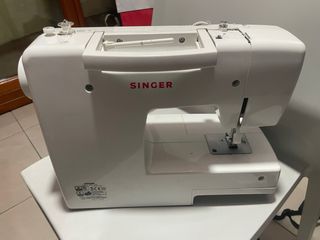 Macchina da cucire Singer Simple 3223