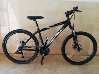Bici MTB Marca: GIANT, Modelo: BOULDER, 26", S