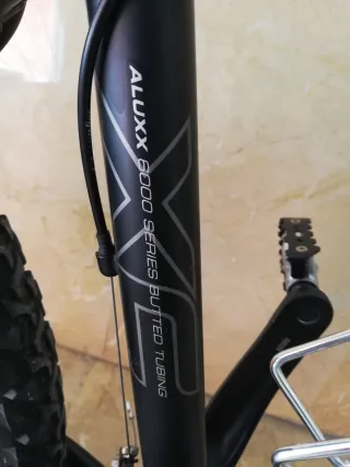 Bici MTB Marca: GIANT, Modelo: BOULDER, 26", S