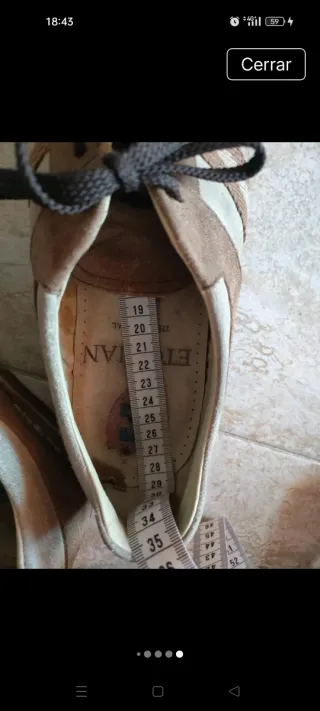 Zapatos casuales de ante beige y marrón talla 43