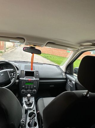 Land Rover Freelander 2011