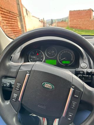 Land Rover Freelander 2011