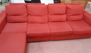Sofá modular rojo de tela