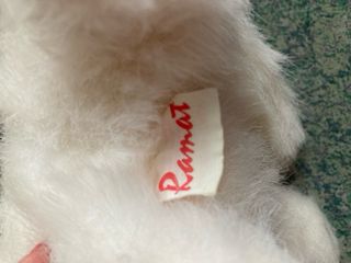 Gato blanco de peluche