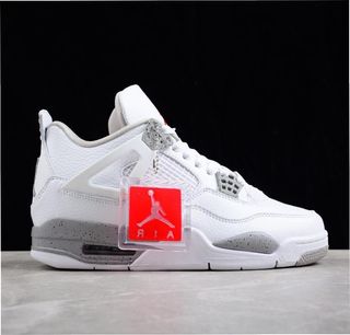 Jordan 4 Retro Talla 37.5 Blancas Grises