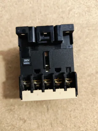 Contattore Lovato MC9