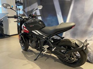 OFERTA Triumph Trident 660 y Tribute NUEVAS!!