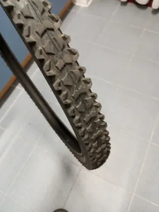 Cubierta de bicicleta