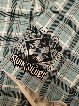 Bañador Quiksilver Cuadros Azul y Blanco