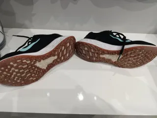 Deportivos Nike niña talla 36