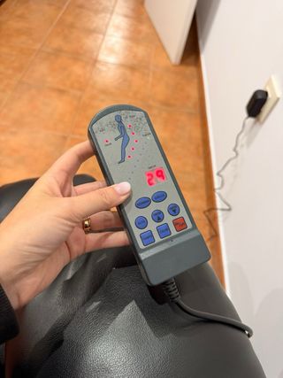 Sillón relax masaje y calor piel negro perfecto