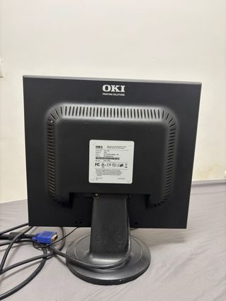 Monitor OKI Gris y Blanco