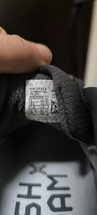 Sapatilhas New Balance Cinza e Branco