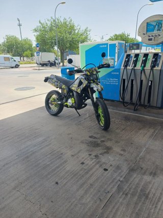 Yamaha dtx 125cc 2t Supermotard, Muchos extras.
