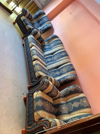 Sofá y 2 sillones tapizados URGE