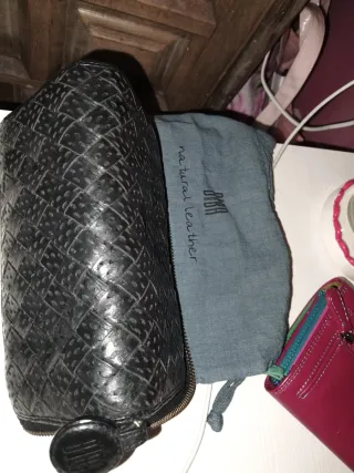 Portafogli BiBa in pelle nera intrecciata