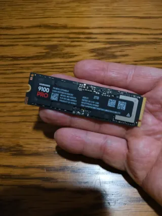 SSD Samsung 9100 PRO 2TB NVMe
