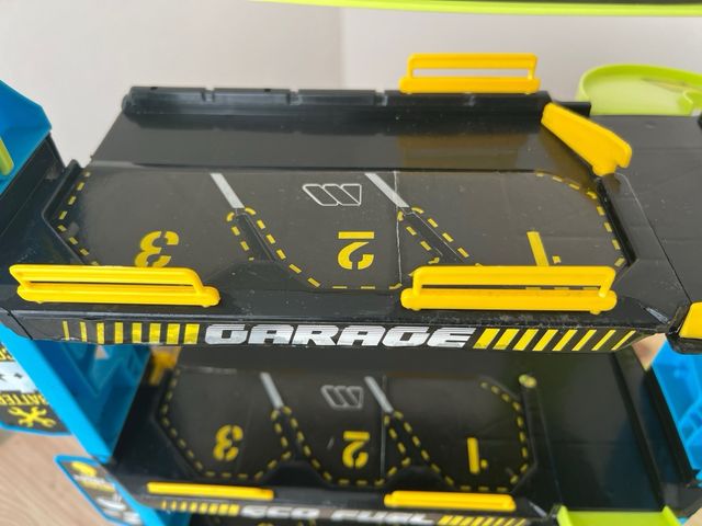 Parking Infantil Molto Garage & Service 4 Niveles