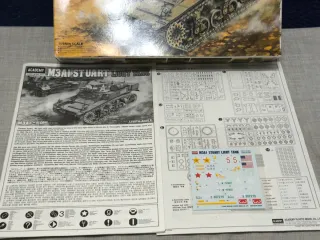 Maqueta Tanque M3A1 Stuart 1/35 Academy