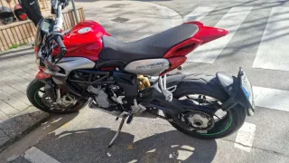 MV Agusta Rivale 800 125cv