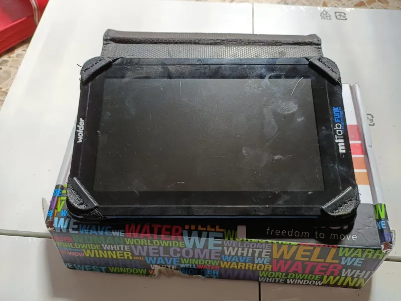 Tablet Wolder miTab Funk Negra