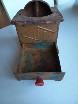 Molinillo de café antiguo ELMA azul