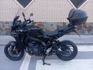 Yamaha Tracer 9 Negra