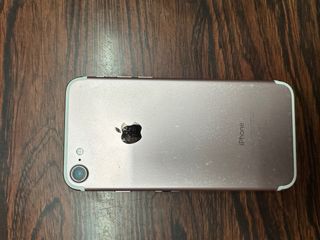 iPhone 7 Rosa Metallizzato 16GB