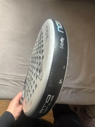 Pala de pádel Nox AT10