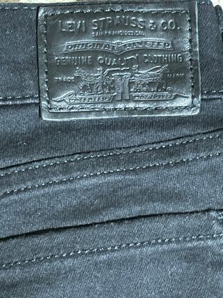 Levi's 710 Super Skinny W26