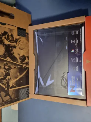 Portátil ASUS ROG G614J