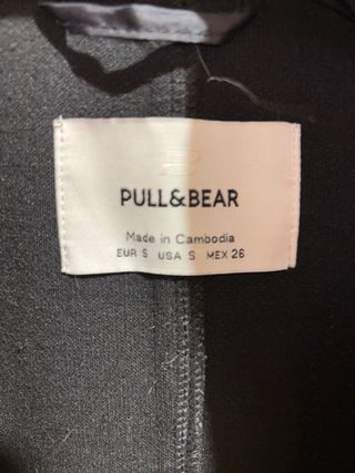 Cappotto nero Pull&Bear da donna – taglia S