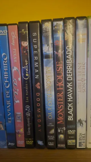 Lote 7 DVDs: Cars, Superman, Monster House...