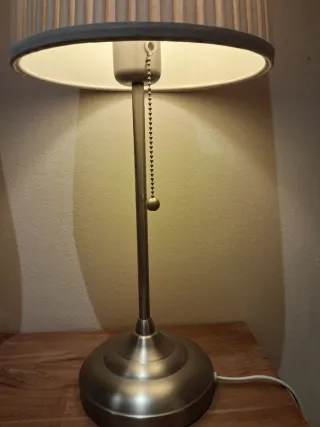 Lote 2 lámparas de mesa tela y metal