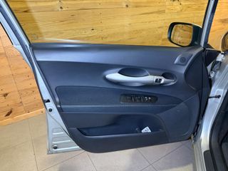 Toyota Auris 2.0 D-4D Active 2009