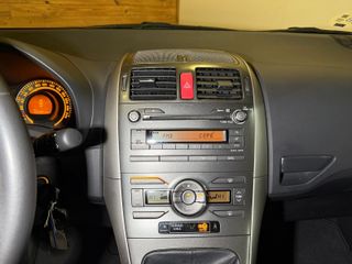 Toyota Auris 2.0 D-4D Active 2009