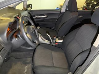 Toyota Auris 2.0 D-4D Active 2009