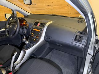 Toyota Auris 2.0 D-4D Active 2009