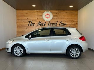 Toyota Auris 2.0 D-4D Active 2009