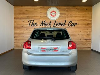 Toyota Auris 2.0 D-4D Active 2009