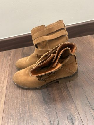 Botas Tiffosi ante caña baja