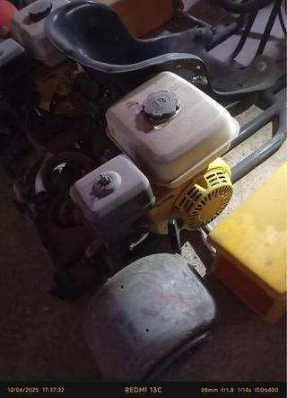 Kart de gasolina de dos motores,muy pocas unidades