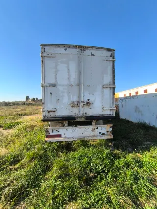 Semirremolque para caseta campo fábricas casa