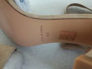 Sandalias tacón ALMA EN PENA beige