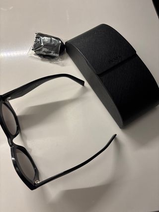 Occhiali da sole Prada neri