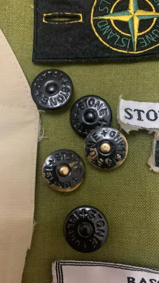 Bottoni e stemmi vintage Stone Island