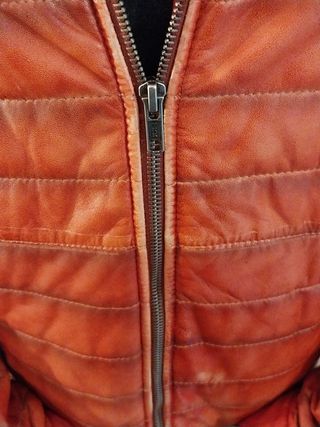 Chaqueta de cuero Momo M